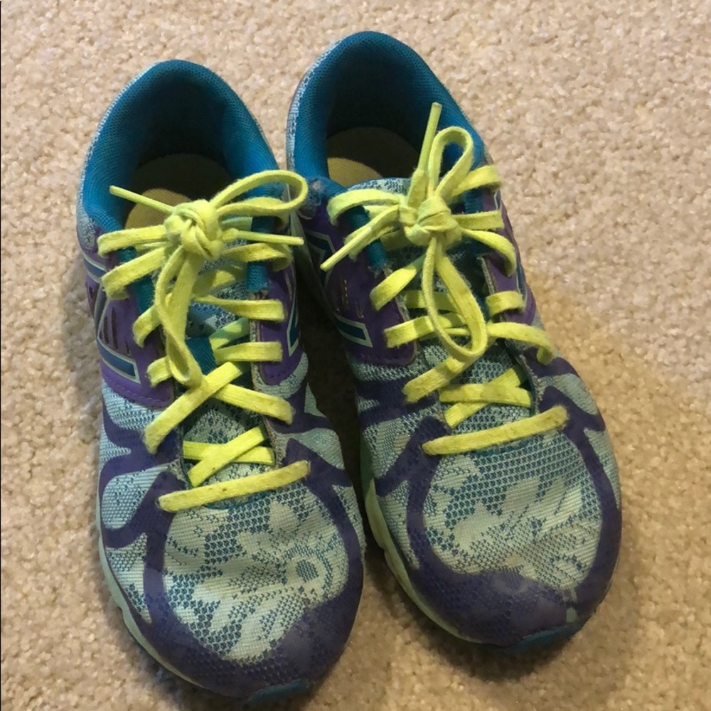 Girls New Balance shoes